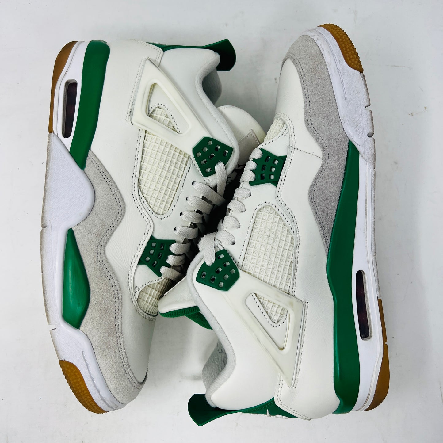 Jordan 4 Retro SB Pine Green