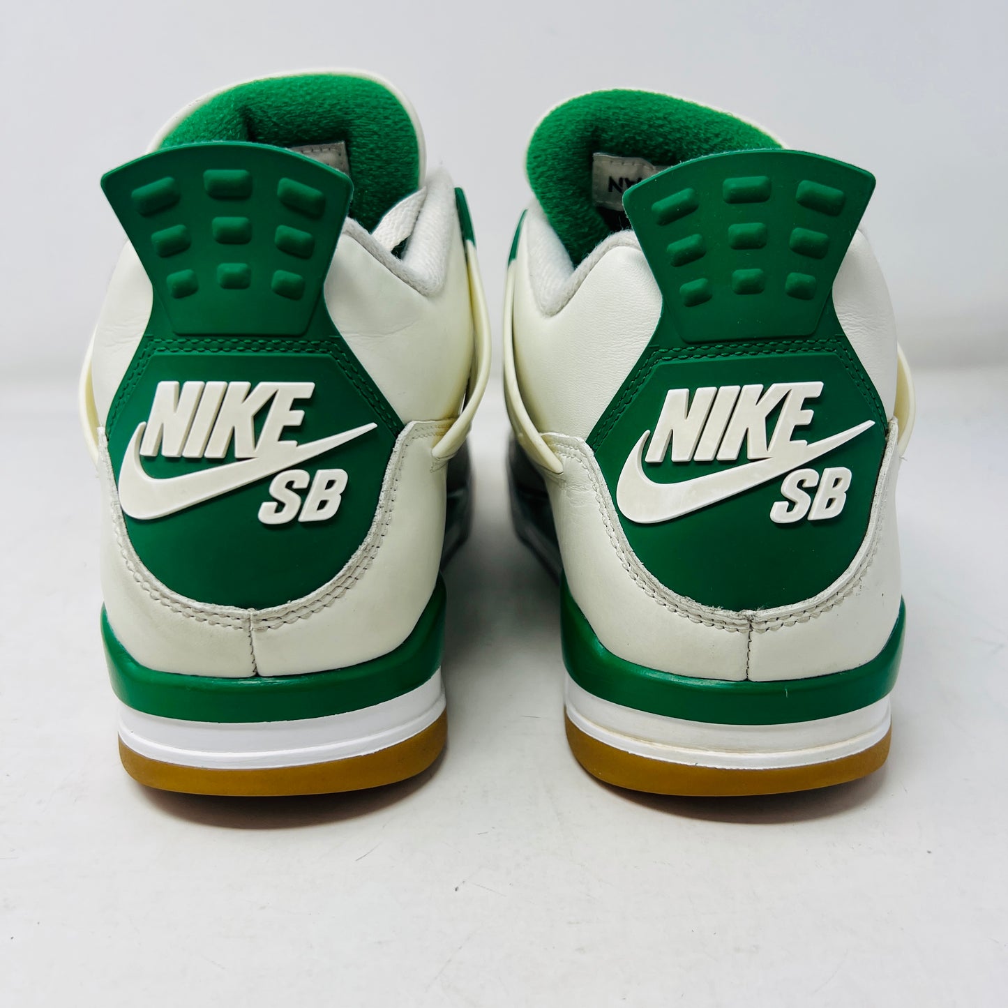 Jordan 4 Retro SB Pine Green