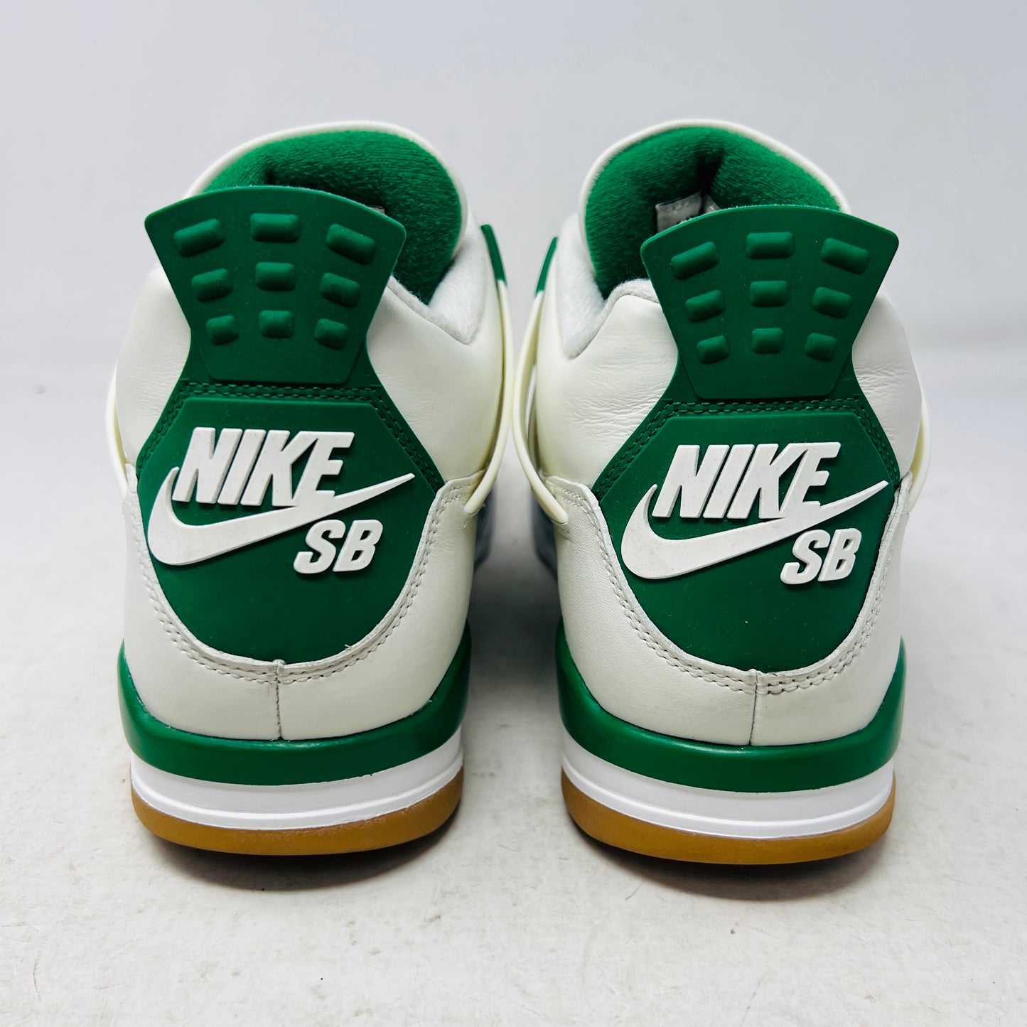 Jordan 4 Retro SB Pine Green