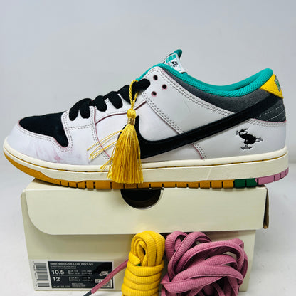 Nike SB Dunk Low CSEF