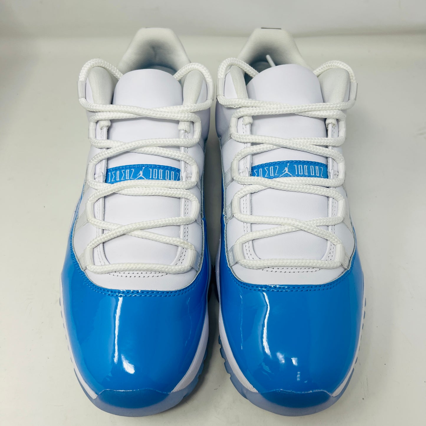 Jordan 11 Retro Low University Blue (2026)