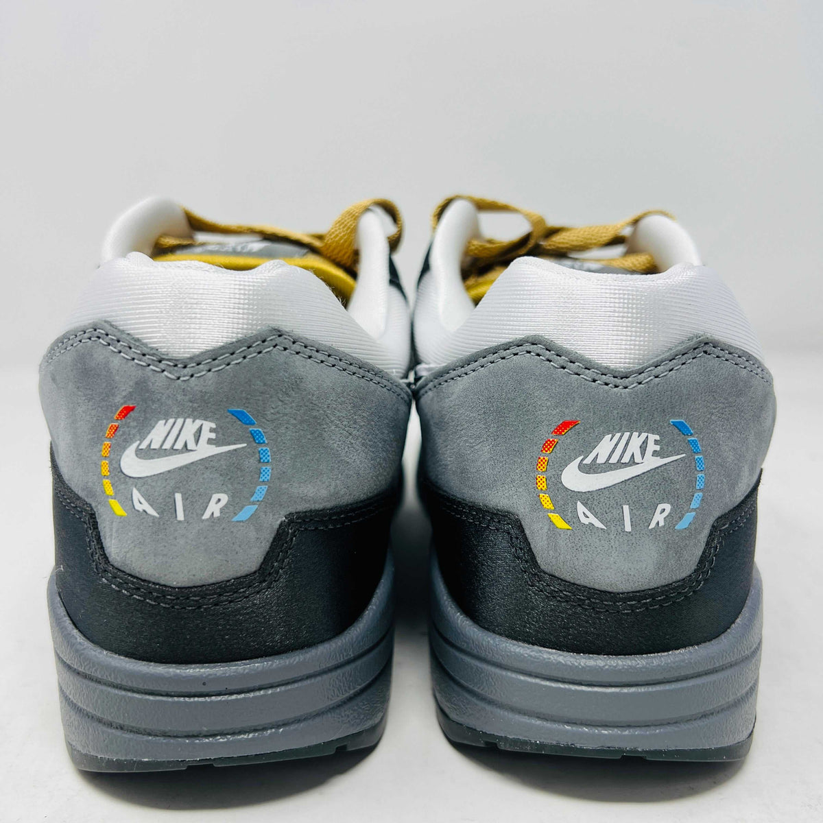 Nike Air Max 1 .SWOOSH Low Poly Big Head Mode