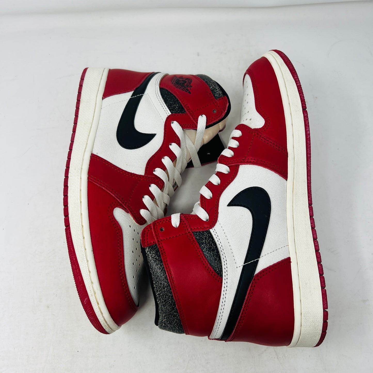 Jordan 1 Retro High OG Chicago Lost and Found