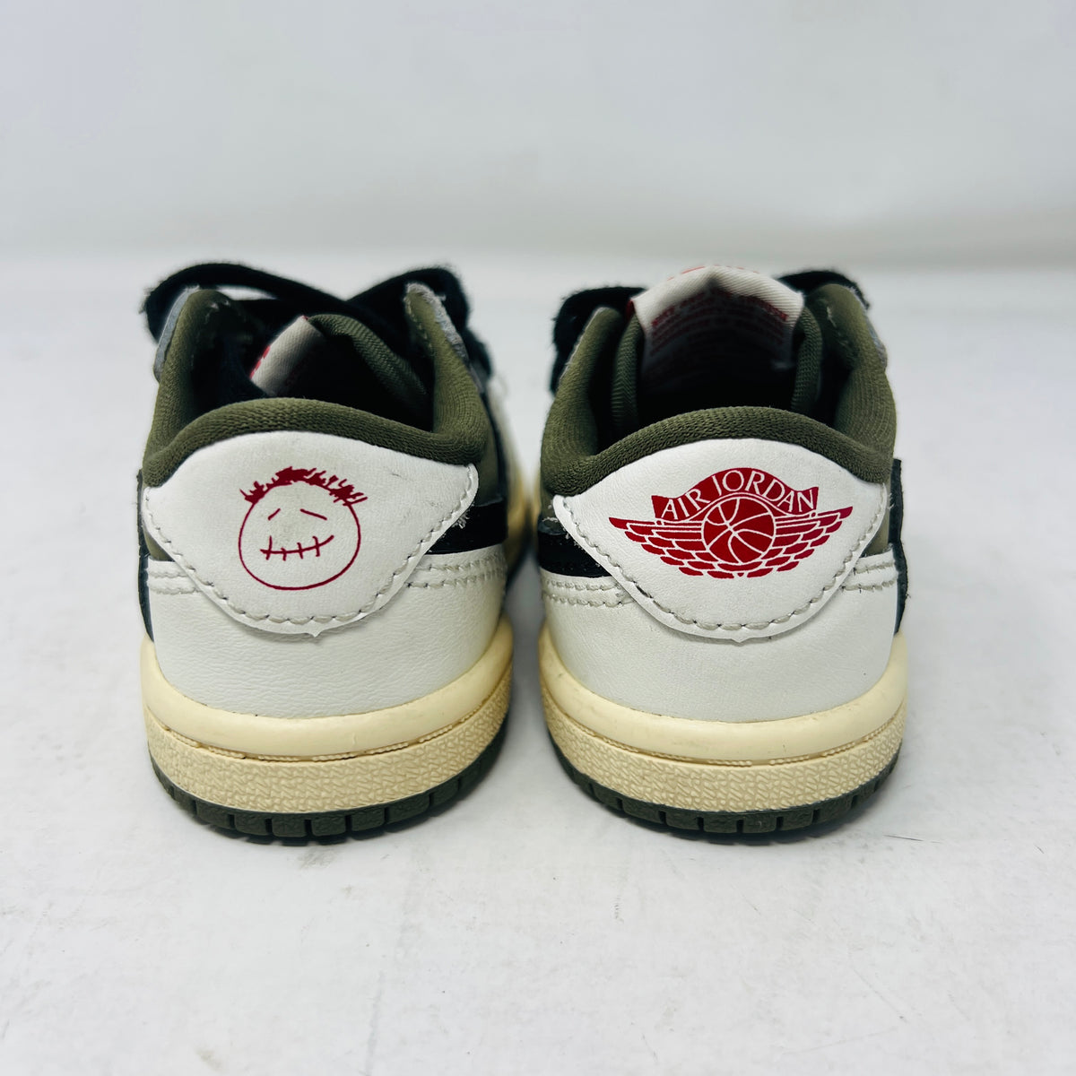 Jordan 1 Retro Low OG SP Travis Scott Medium Olive (TD)