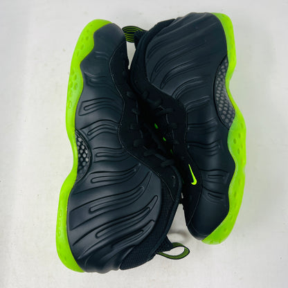 Nike Air Foamposite One Black Volt
