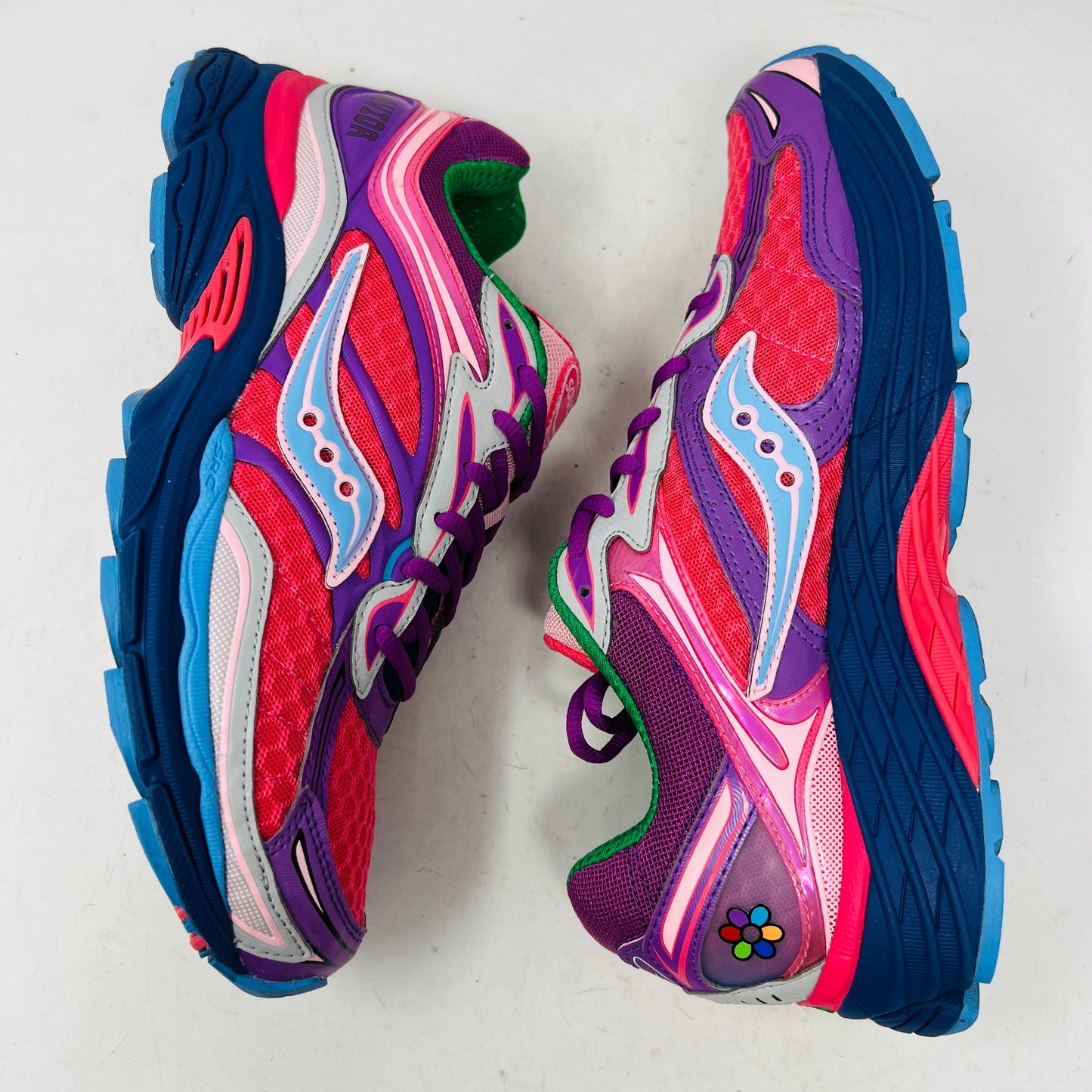 Saucony ProGrid Omni 9 Jae Tips To Do List Pink