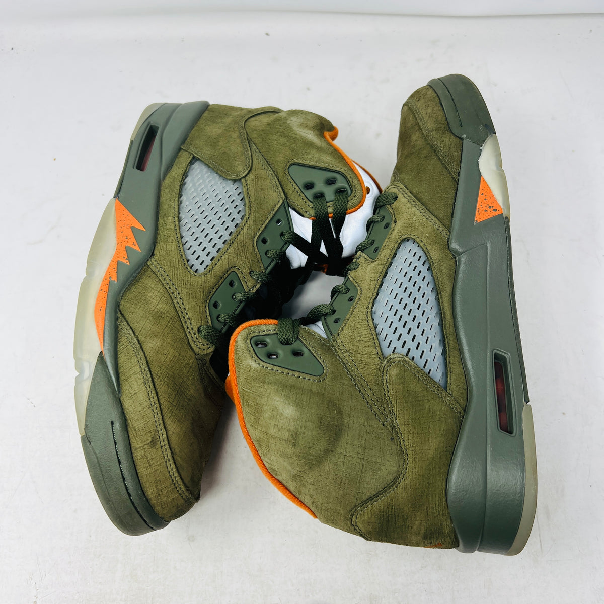 Jordan 5 Retro Olive (2024)