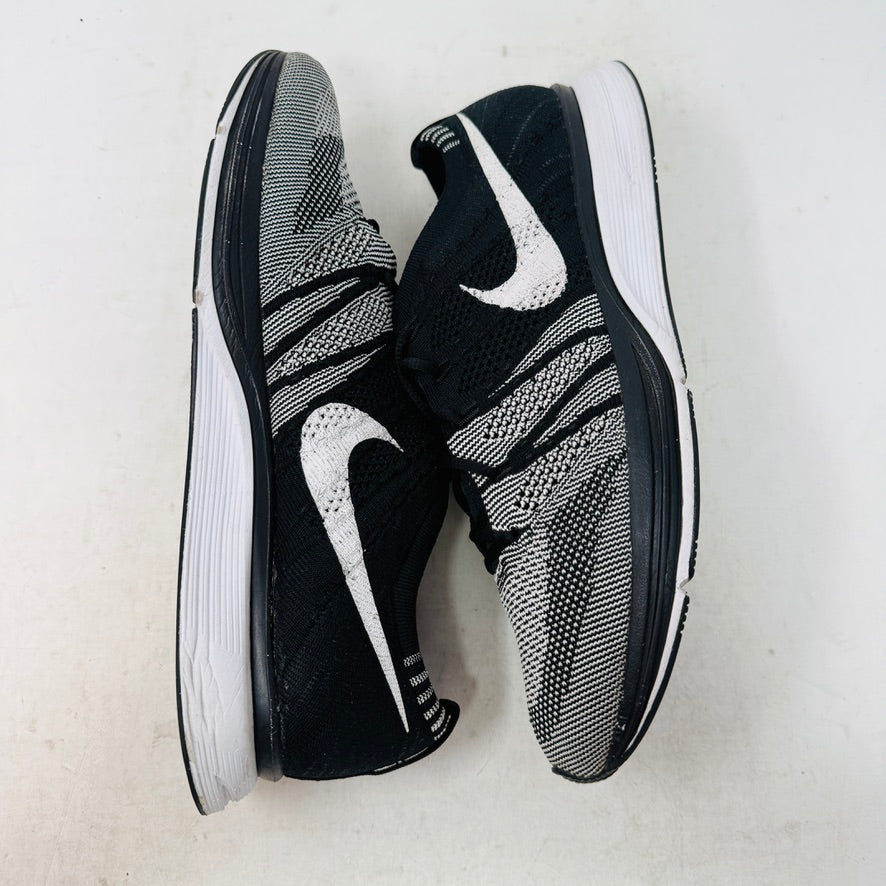 Nike Flyknit Trainer Oreo