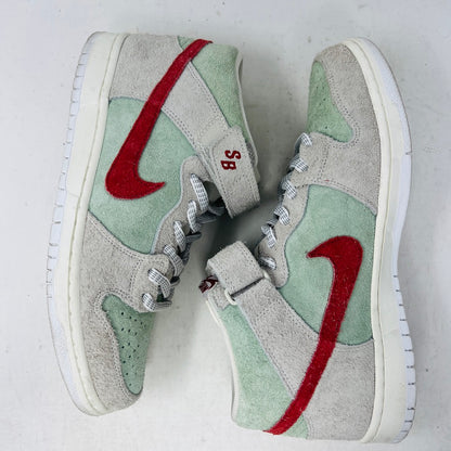 Nike SB Dunk Mid White Widow