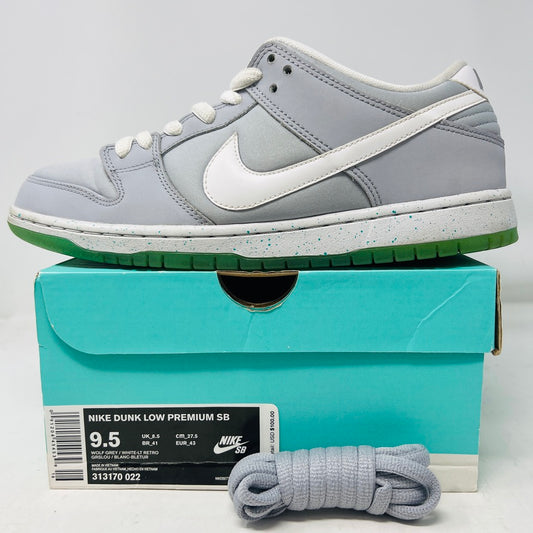Nike SB Dunk Low Marty McFly