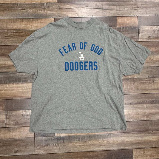 Fear of God Essentials Dodgers 90's Tee Concrete Heather preowned oversized XL