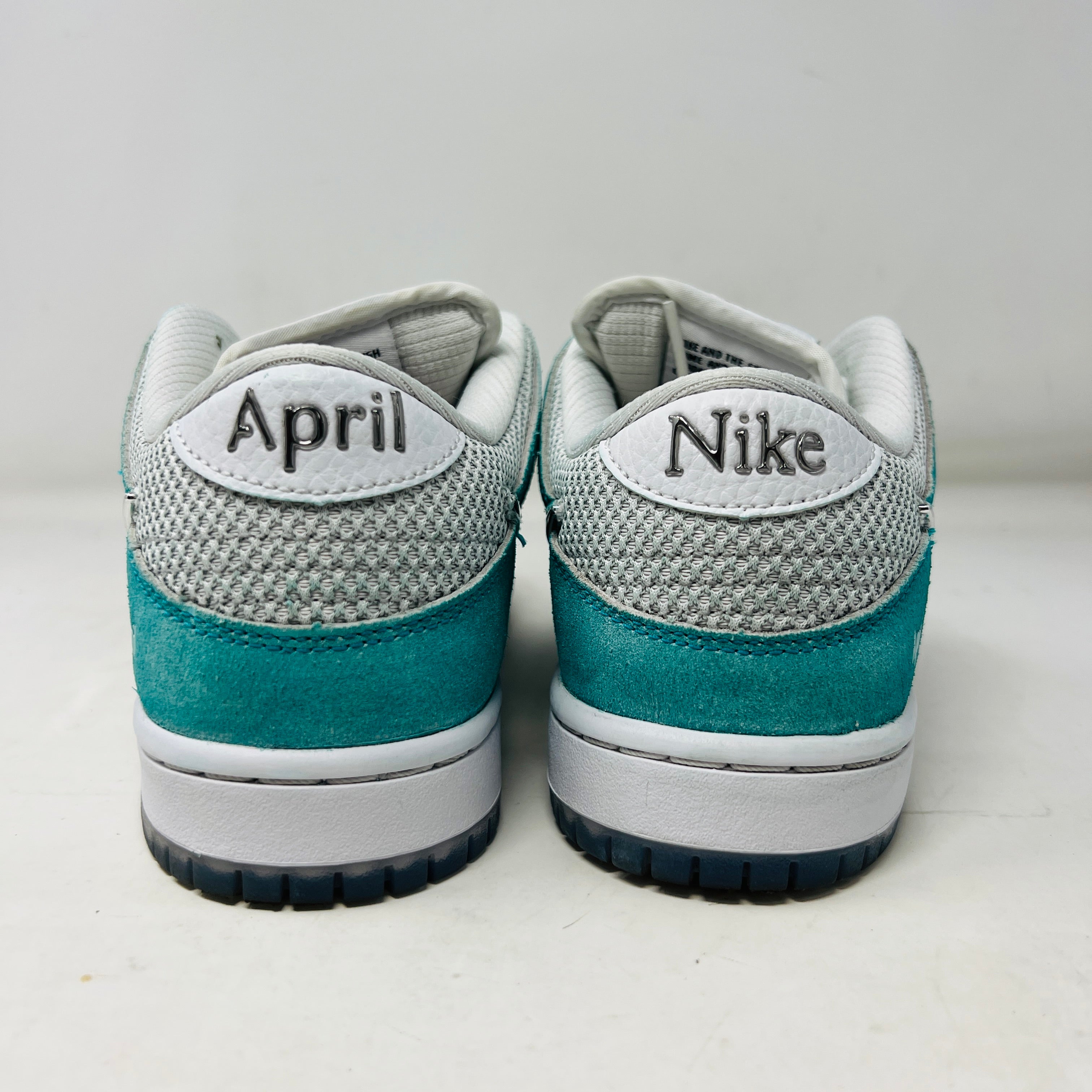 ASSAULT Lithograph　ダンク　ポスター　DUNK　SB Nike SB Dunk Low April Skateboards – Holy Ground