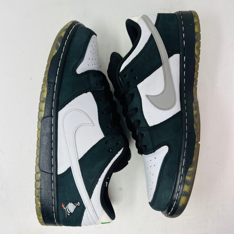 Nike SB Dunk Low Staple Panda Pigeon