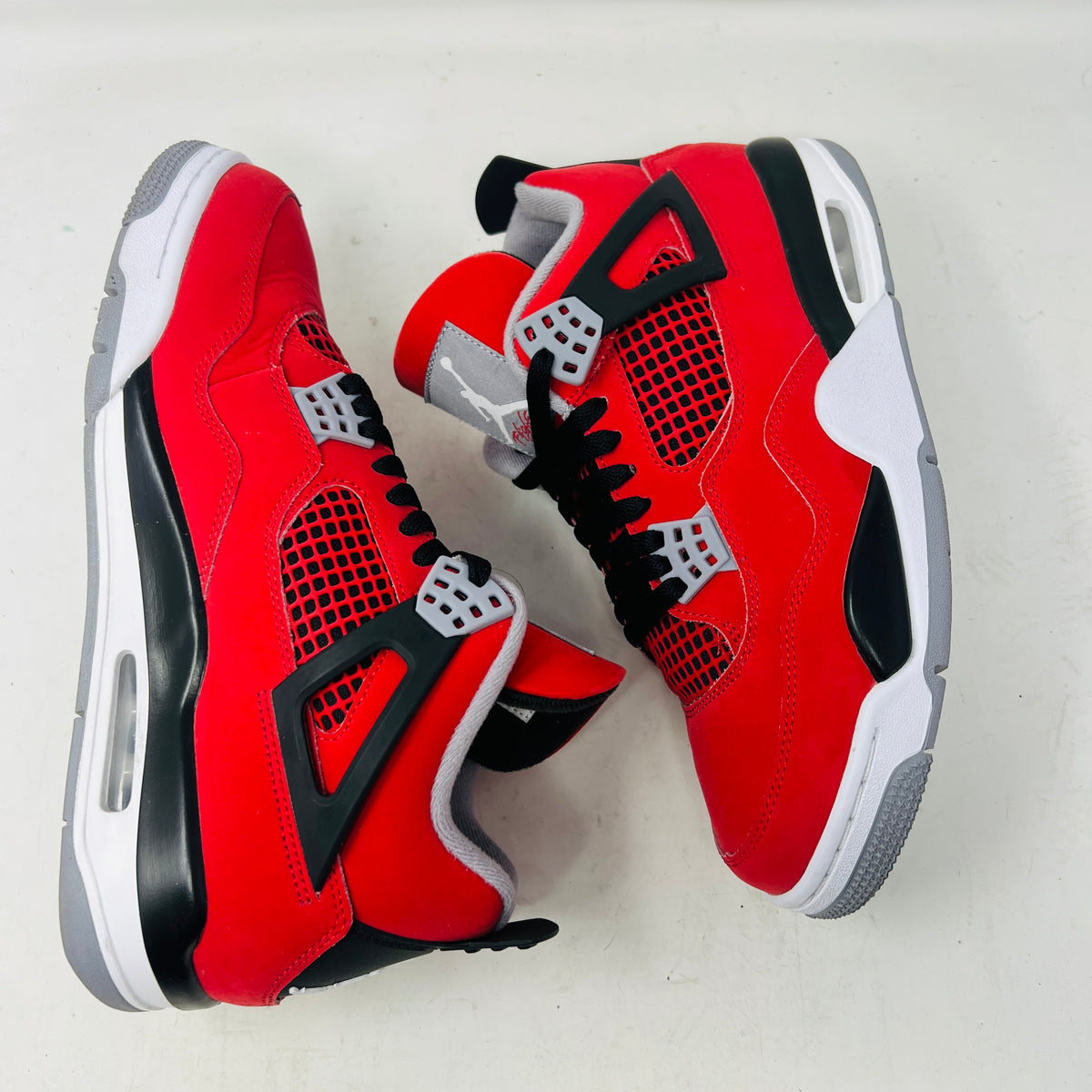 Jordan 4 Retro Toro Bravo (2026)