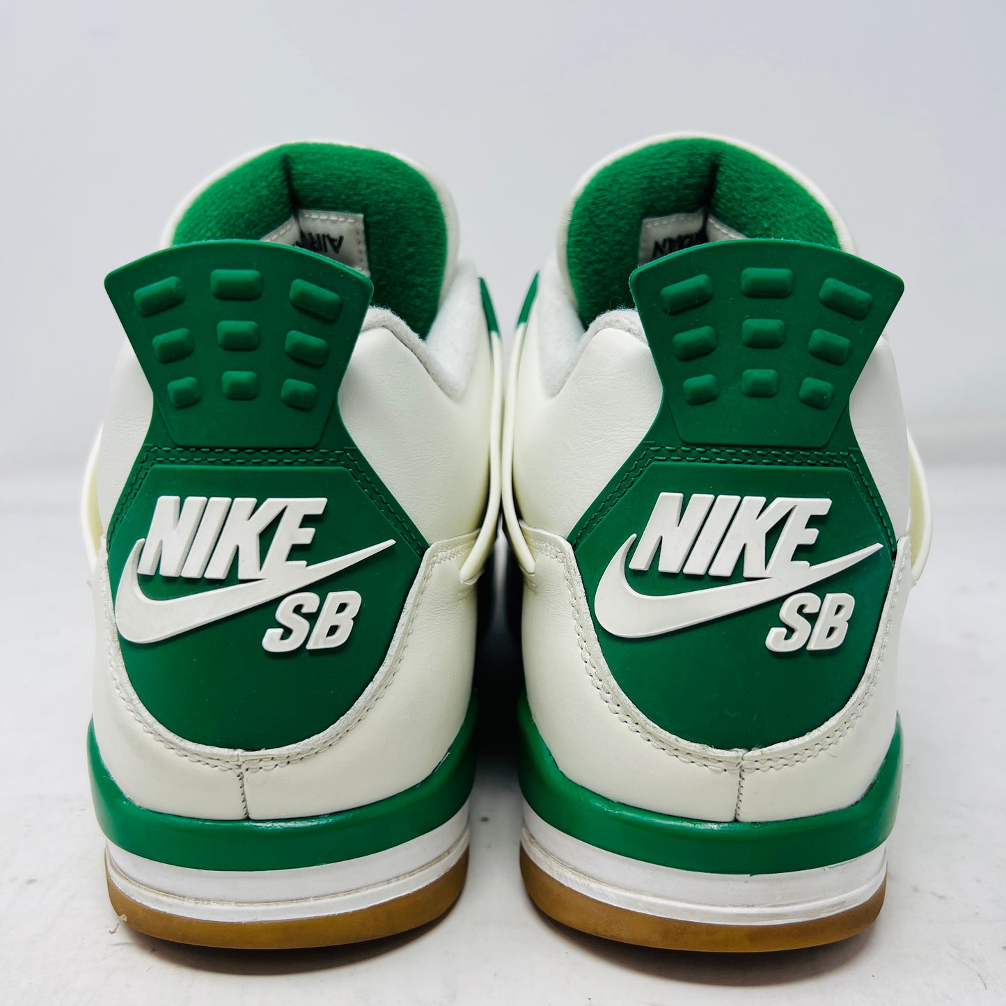 Jordan 4 Retro SB Pine Green