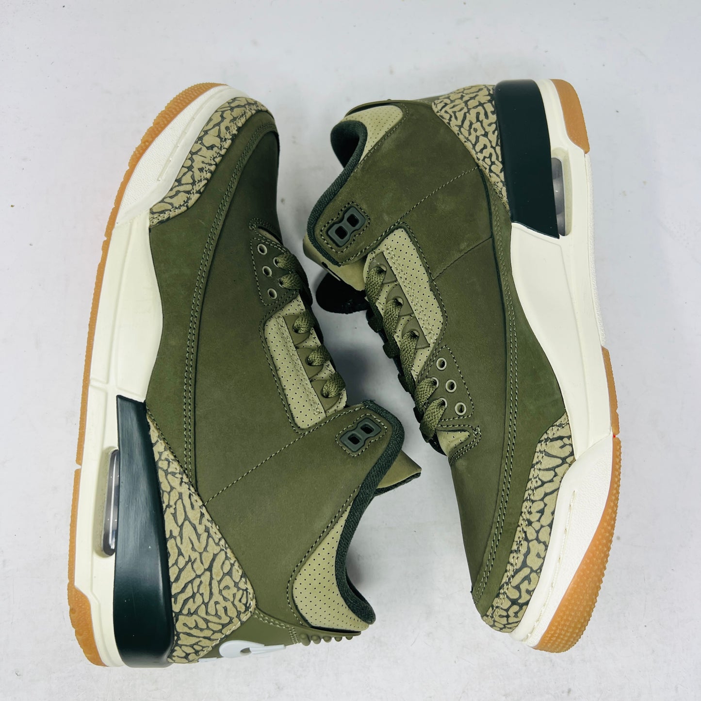 Jordan 3 Retro Family Affair