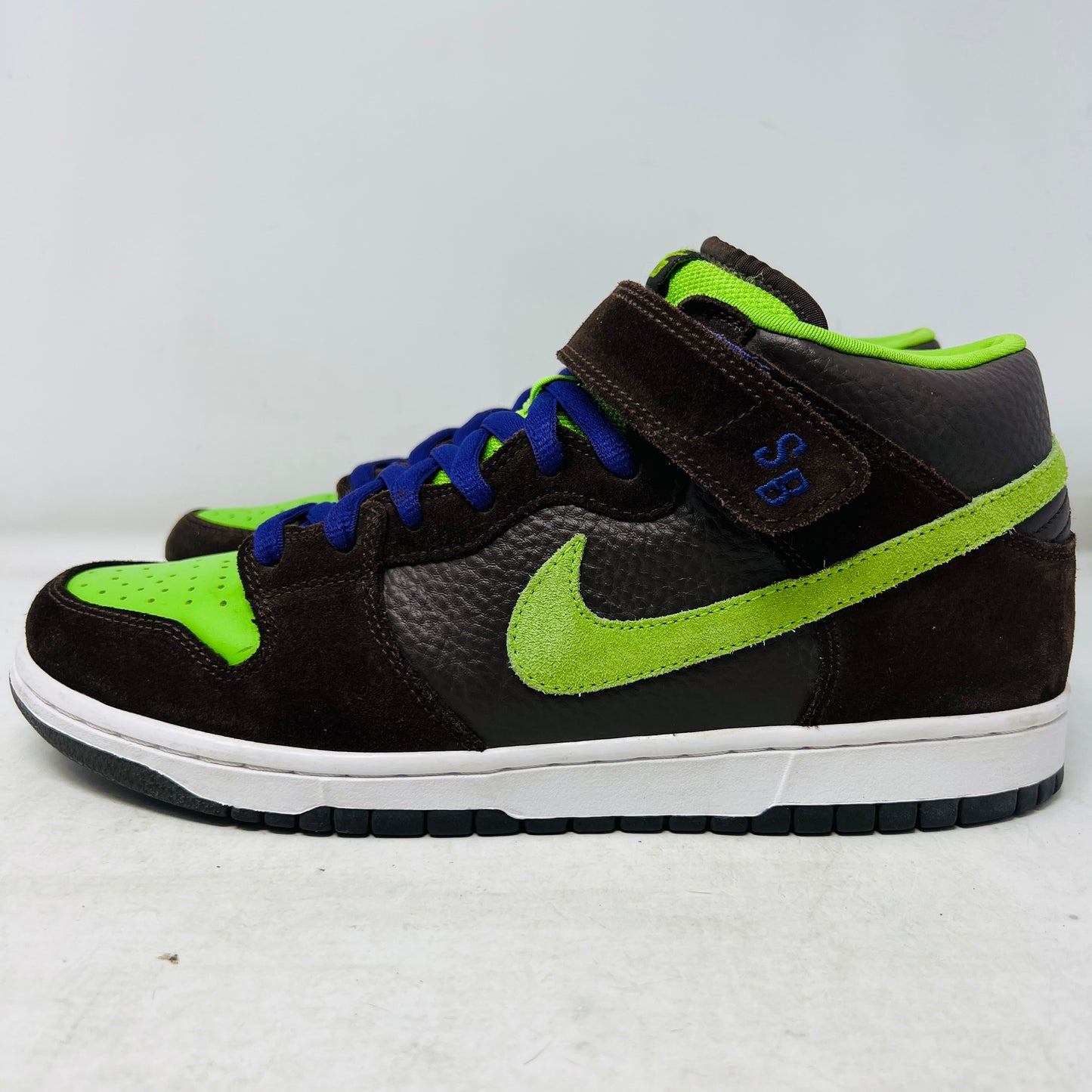 Nike SB Dunk Mid Donatello