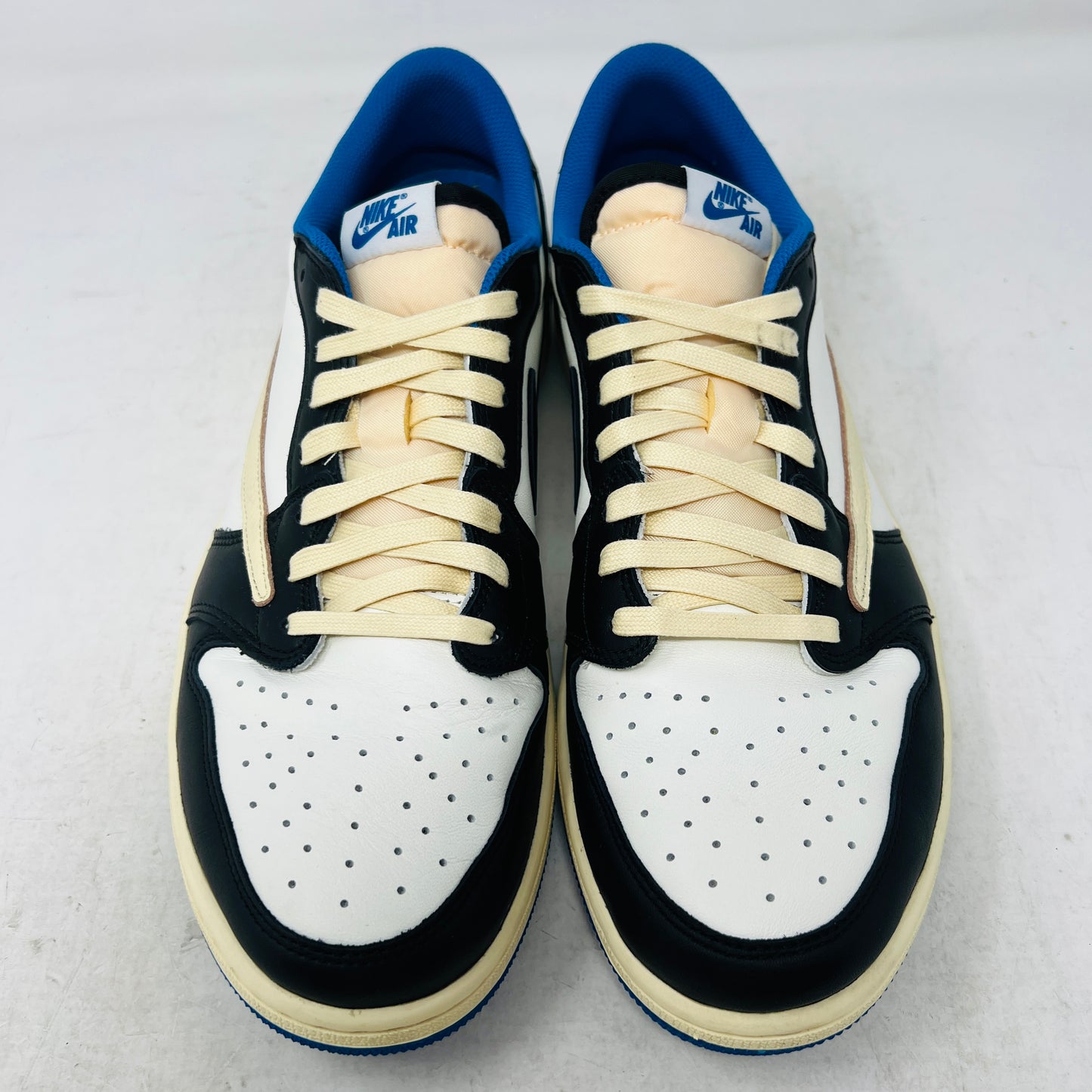 Jordan 1 Retro Low OG SP Fragment x Travis Scott