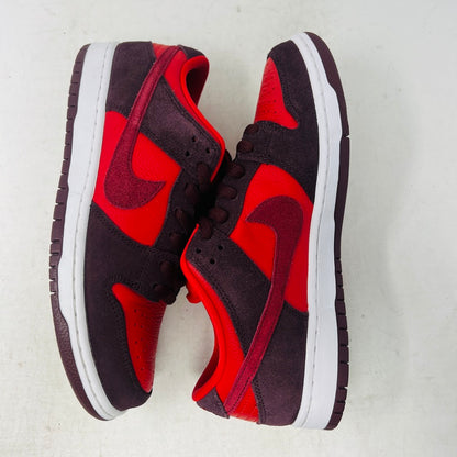 Nike SB Dunk Low Cherry
