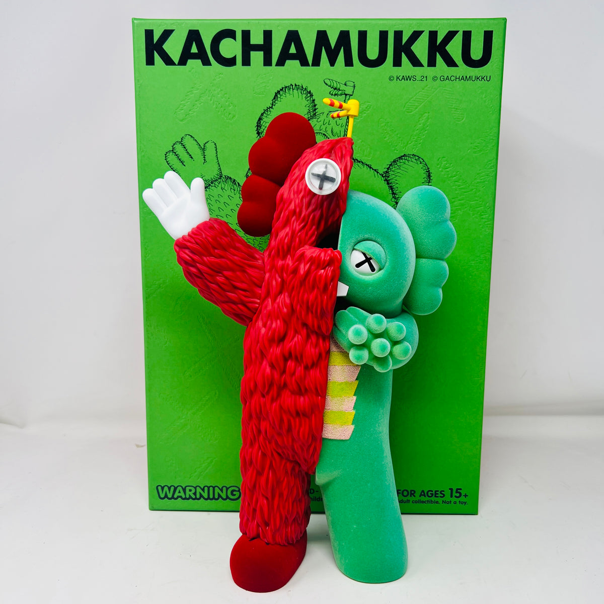 KAWS KACHAMUKKU Vinyl Figure Green/Red