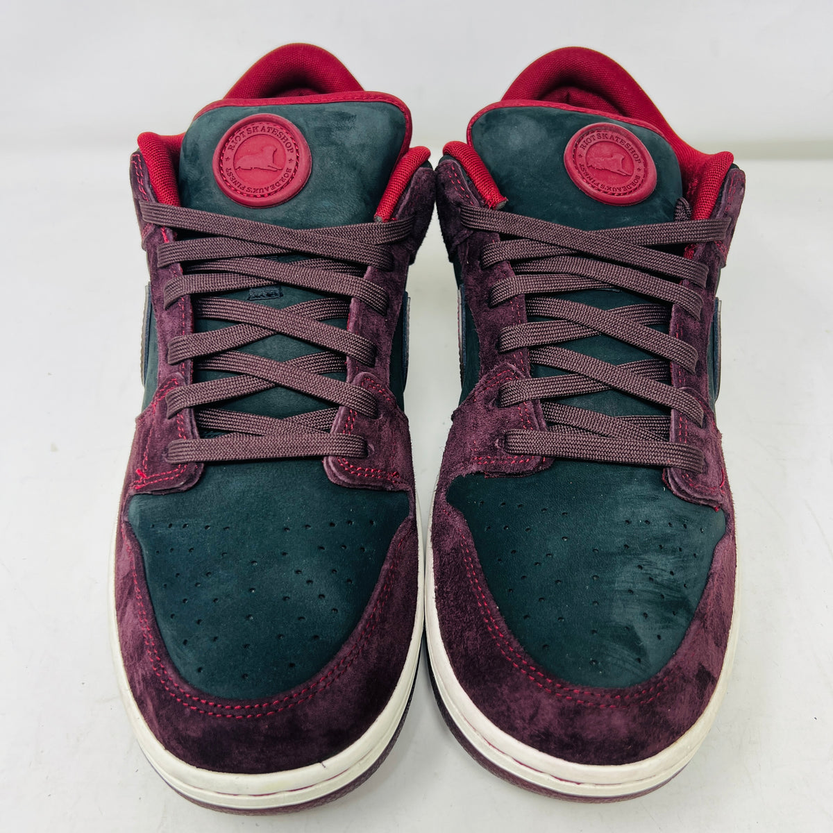 Nike SB Dunk Low Riot Skateshop