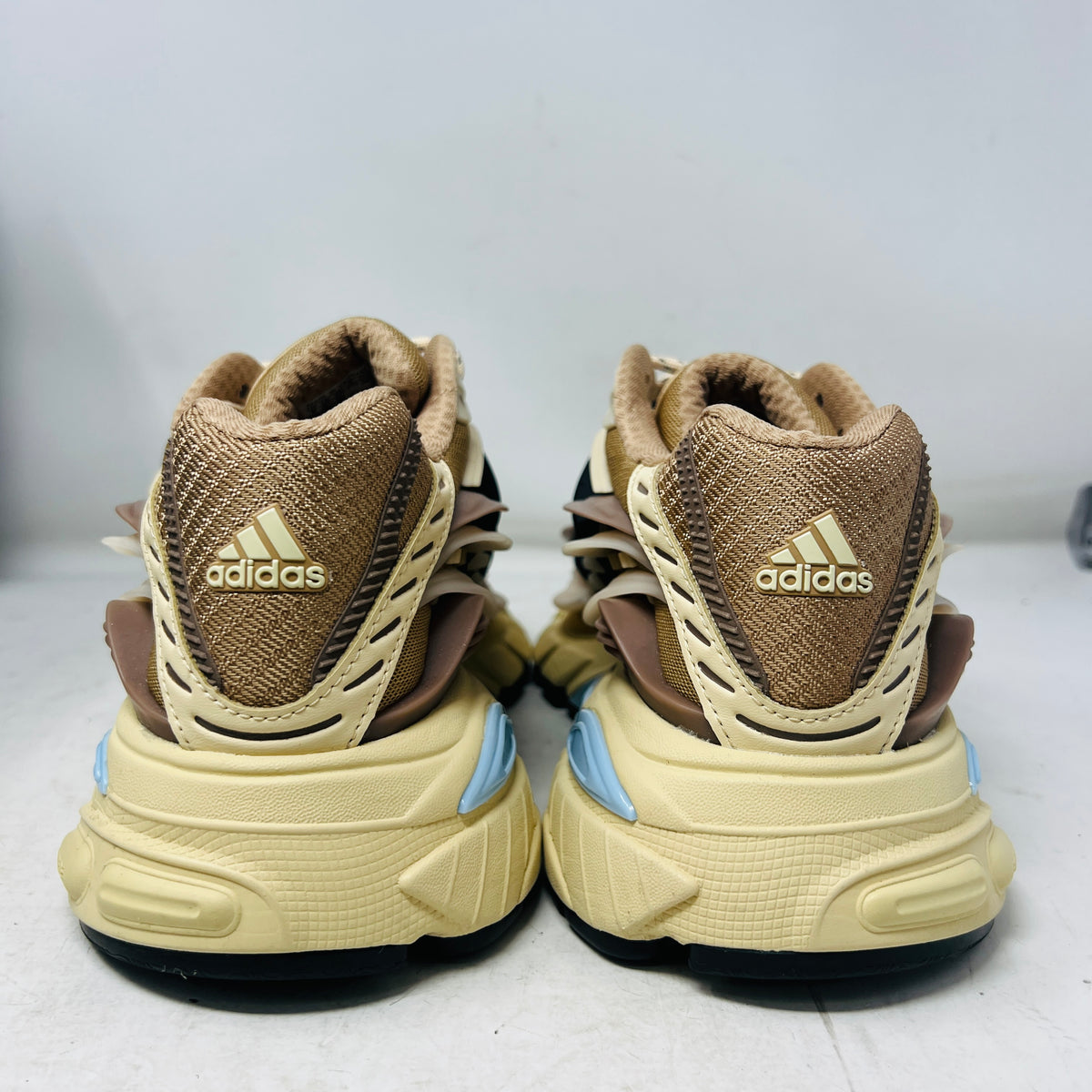 adidas Adistar Jellyfish Pharrell Williams Crystal Sand