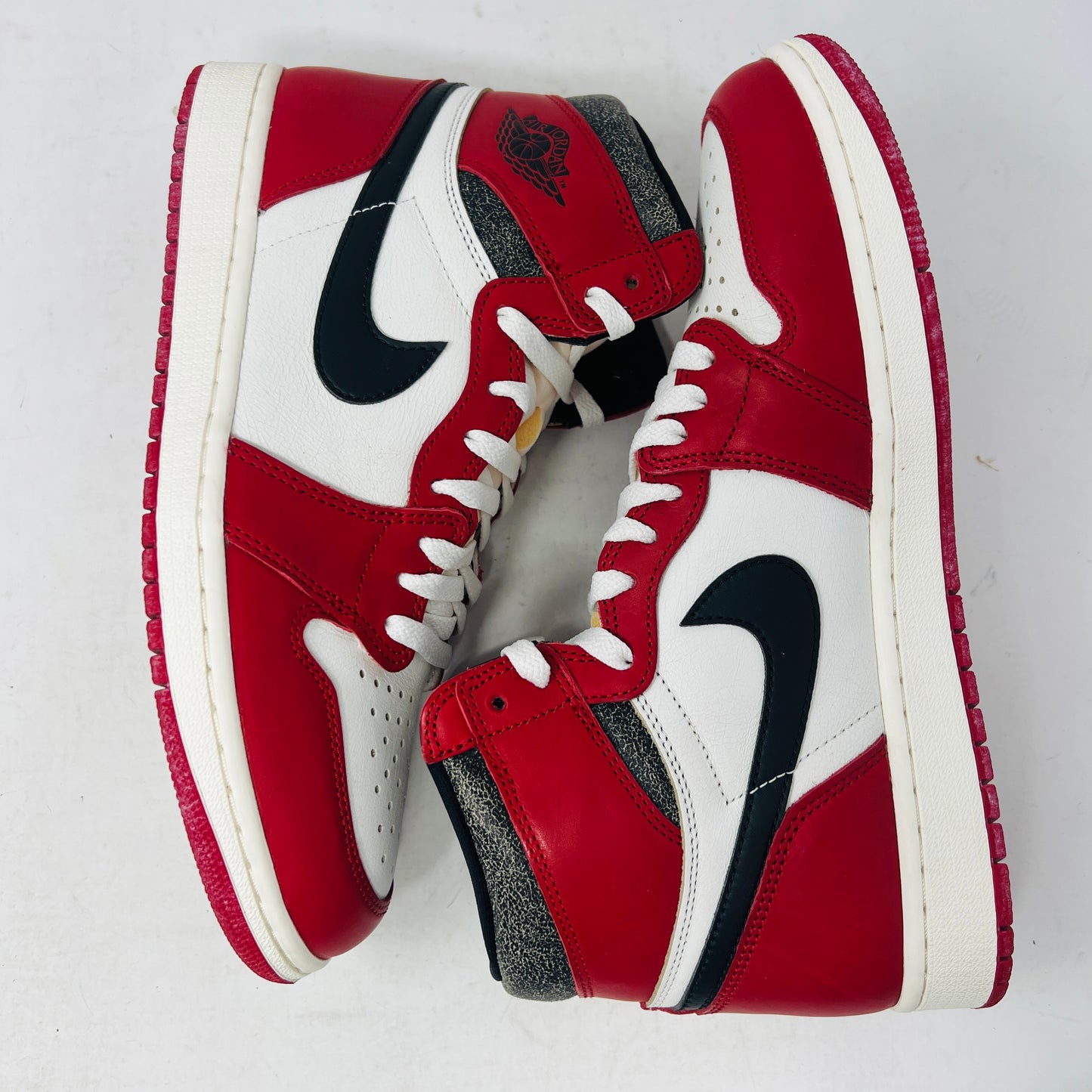 Jordan 1 Retro High OG Chicago Lost and Found