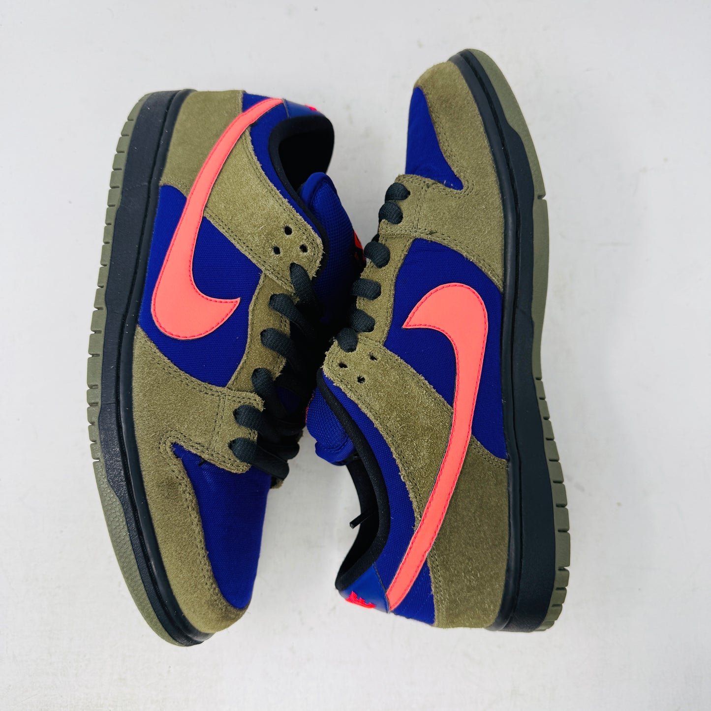 Nike SB Dunk Low Olive Atomic Red