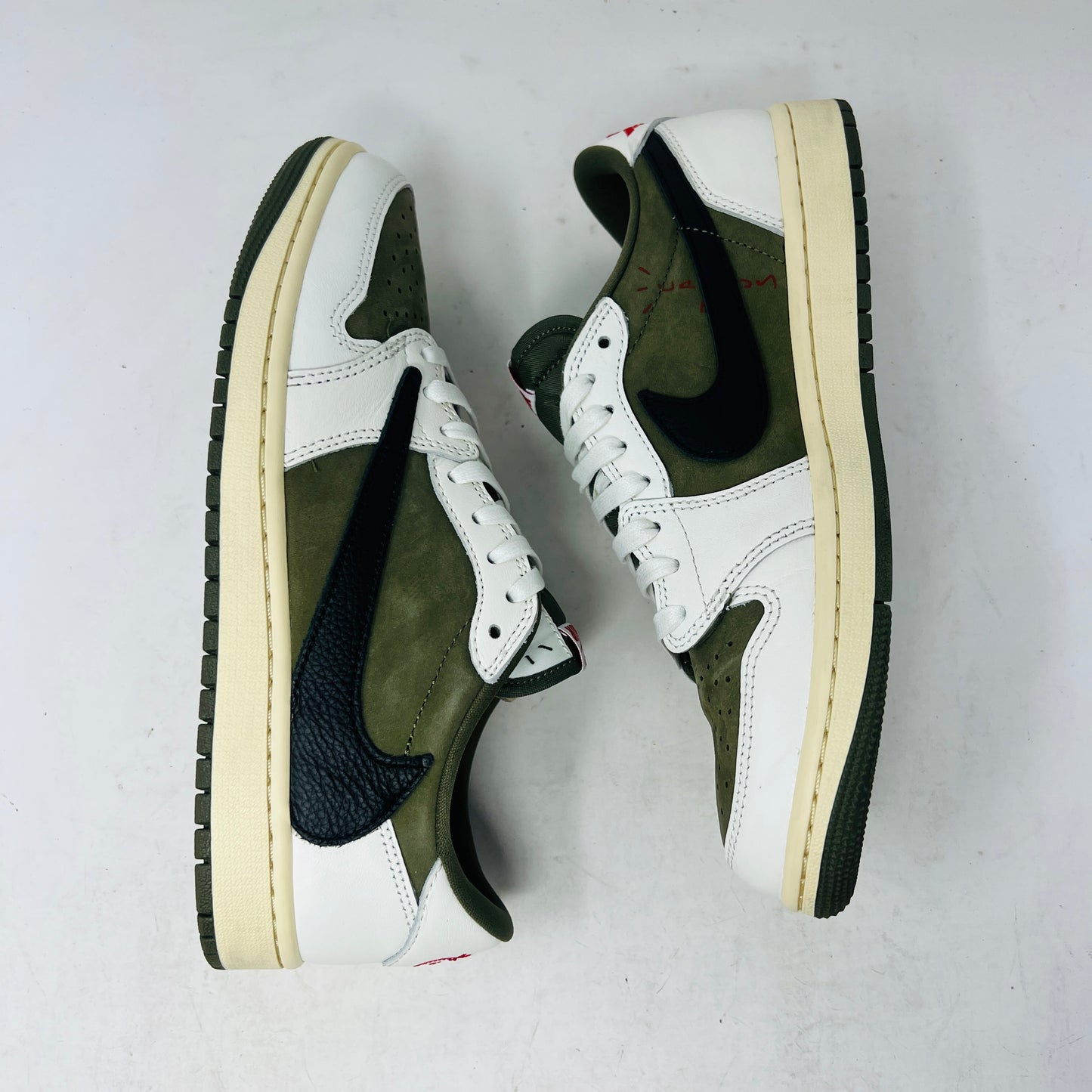 Jordan 1 Retro Low OG SP Travis Scott Medium Olive