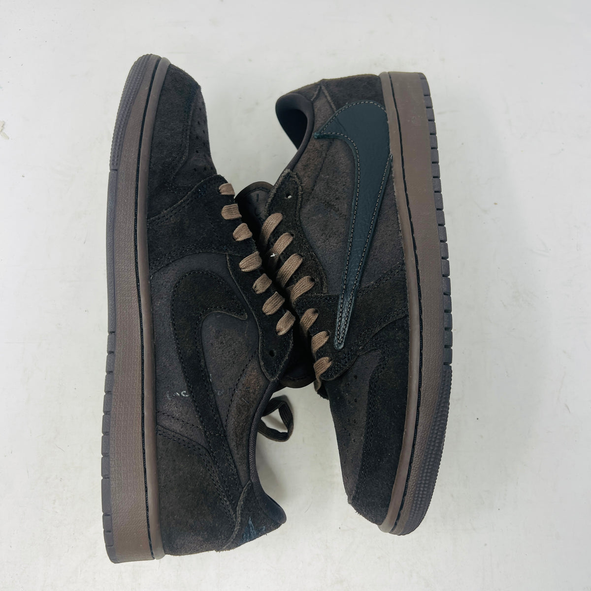 Jordan 1 Retro Low OG SP Travis Scott Velvet Brown