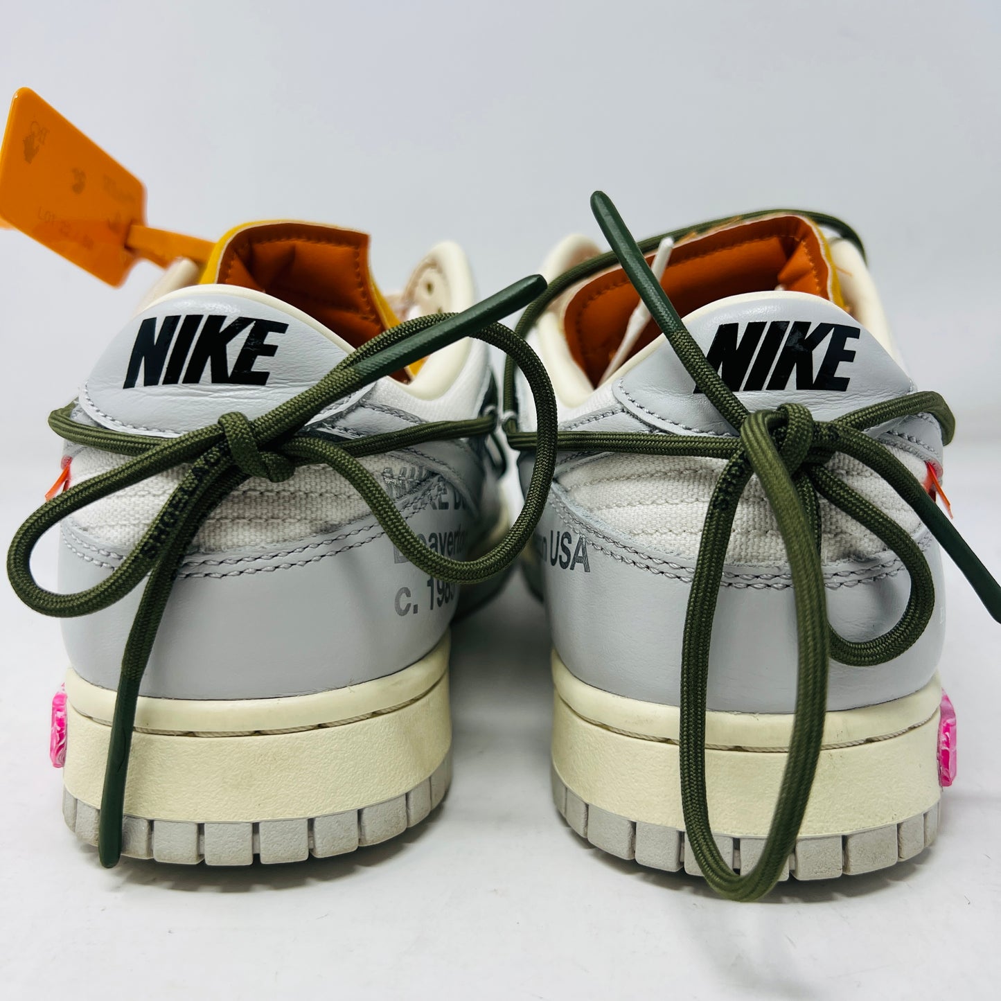 Nike Dunk Low Off-White Lot 22
