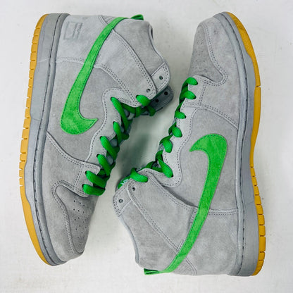 Nike SB Dunk High Silver Box