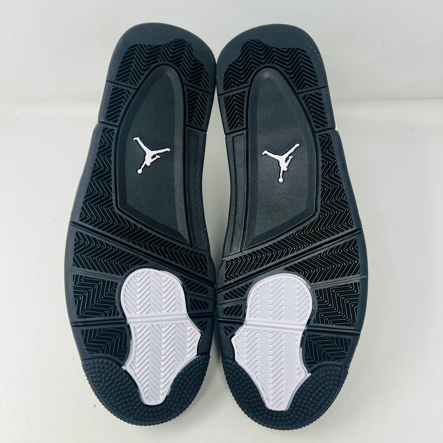 Jordan 4 Retro White Thunder