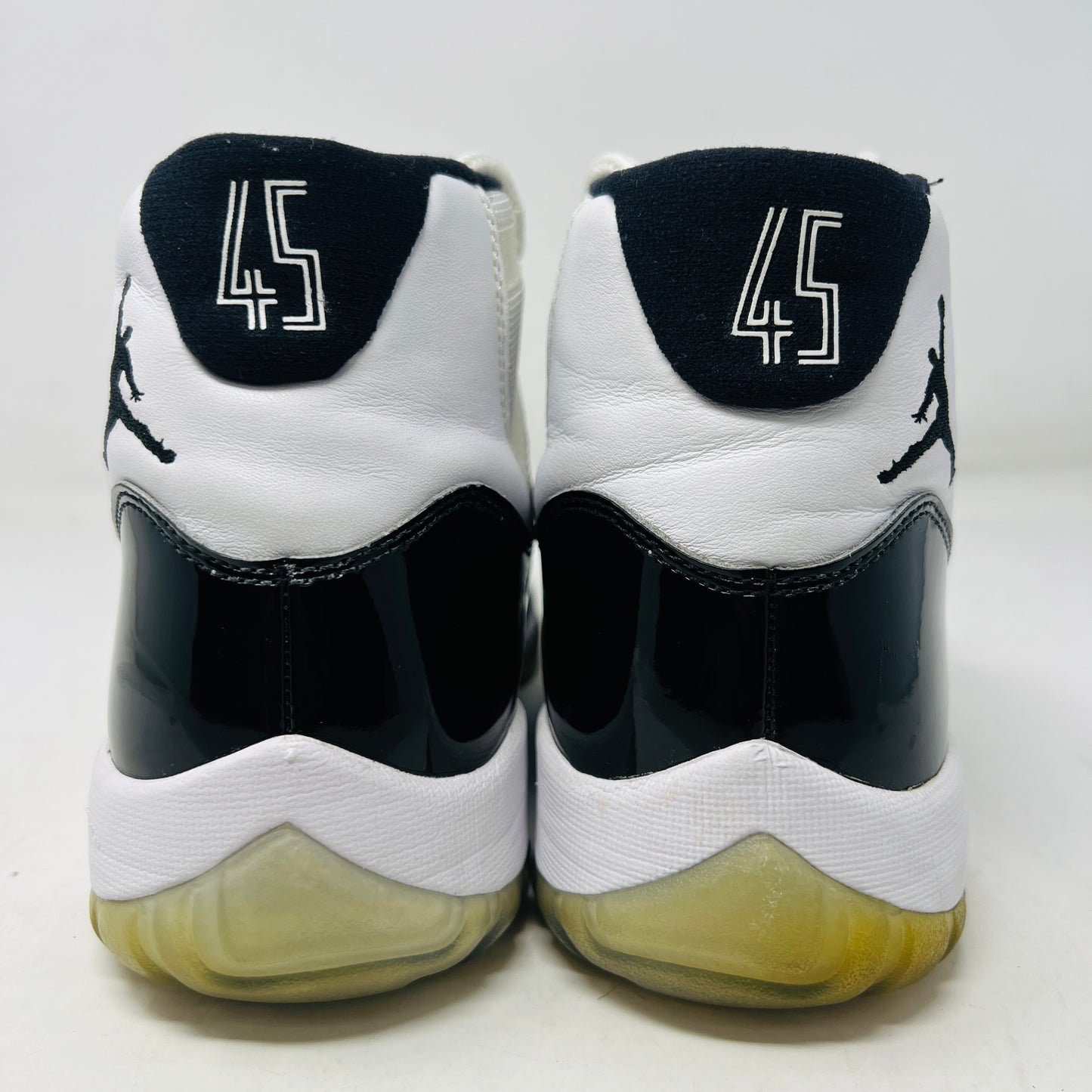 Jordan 11 Retro Concord (2018)