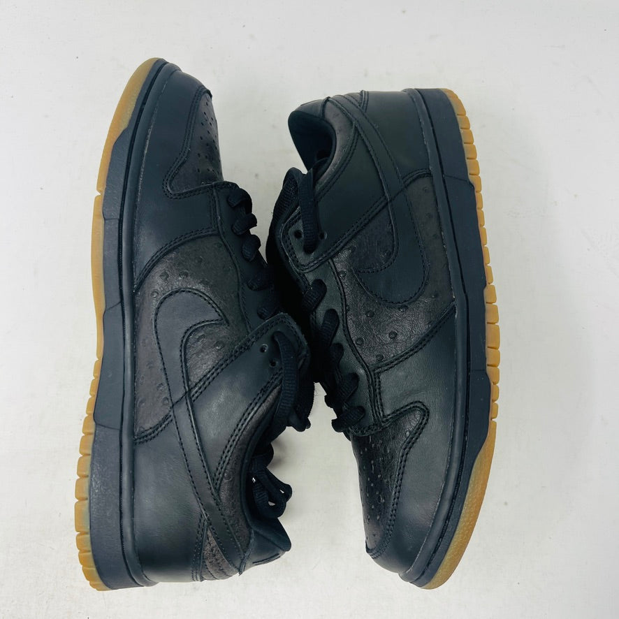 Nike SB Dunk Low Ostrich