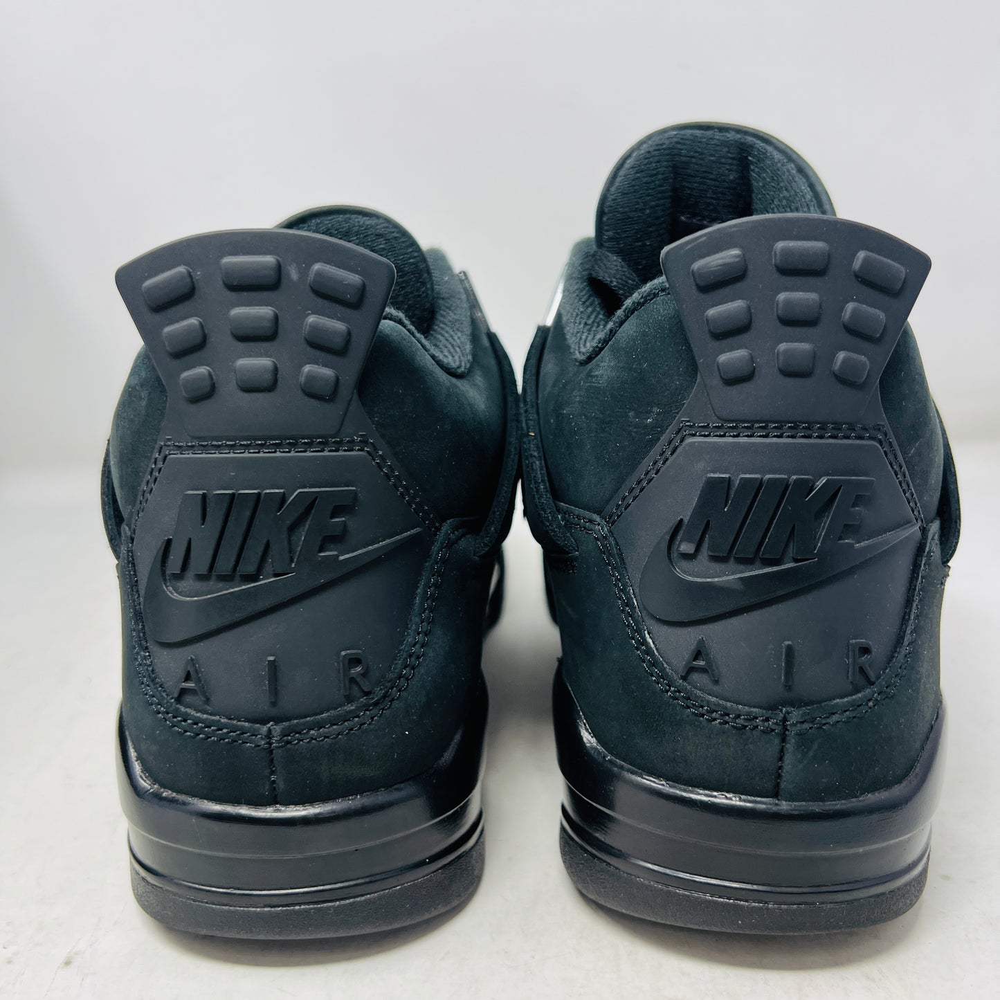 Jordan 4 Retro Black Cat (2025)