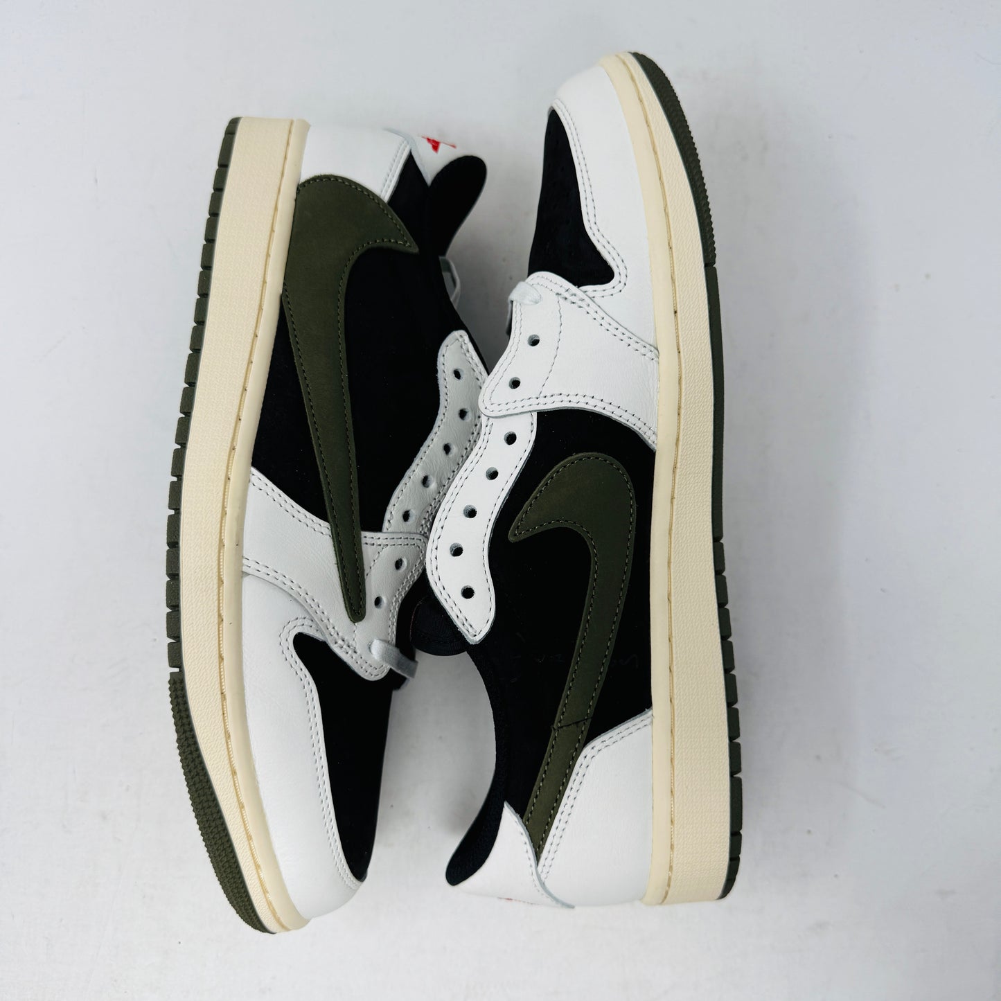 Jordan 1 Retro Low OG SP Travis Scott Olive (Women's)