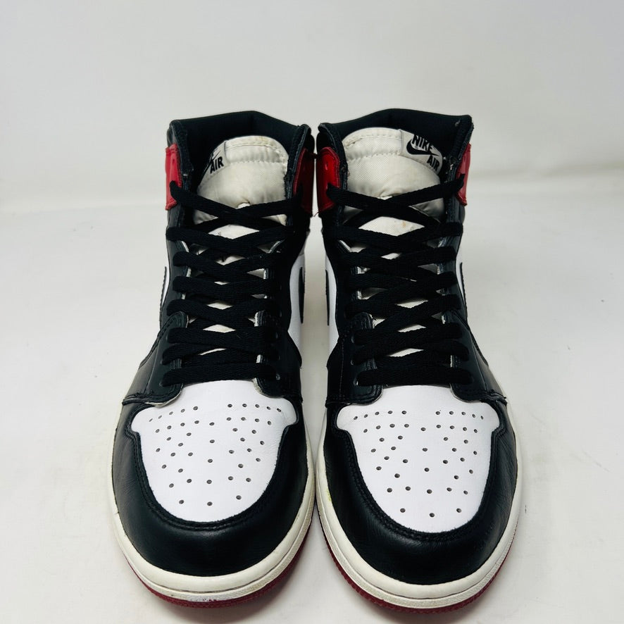 Jordan 1 Retro Black Toe (2016)