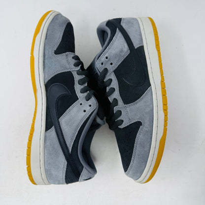 Nike SB Dunk Low Dark Smoke Grey