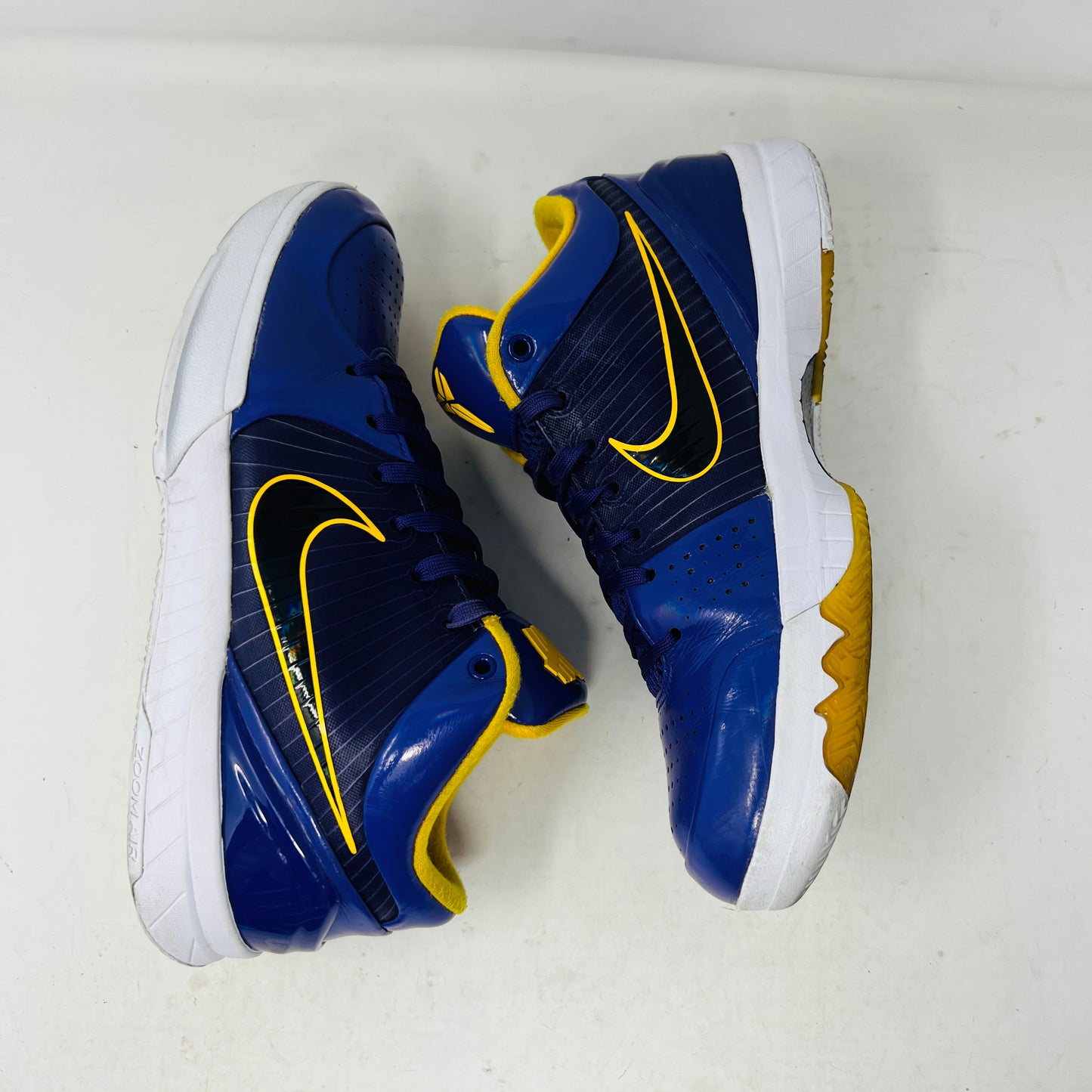Nike Kobe 4 Protro Undefeated Los Angeles Lakers