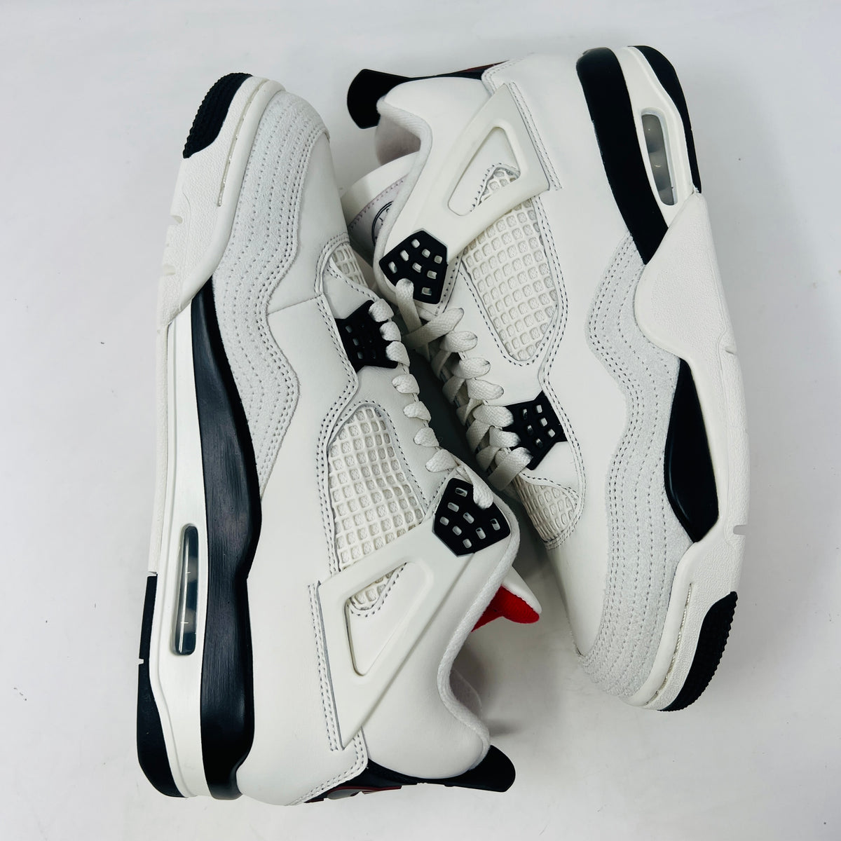 Jordan 4 Retro Flight Club