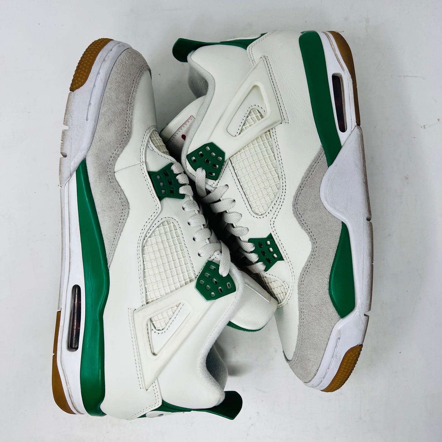 Jordan 4 Retro SB Pine Green