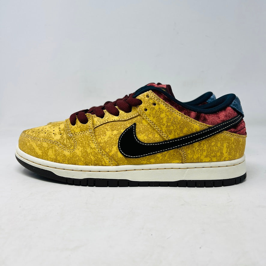 Nike SB Dunk Low City of Cinema