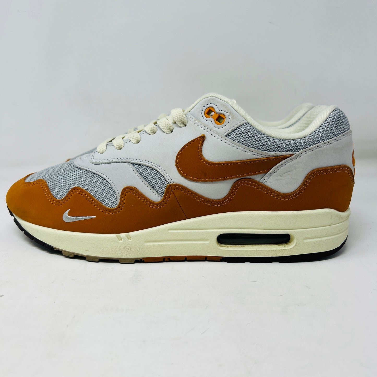 Nike Air Max 1 Patta Waves Monarch