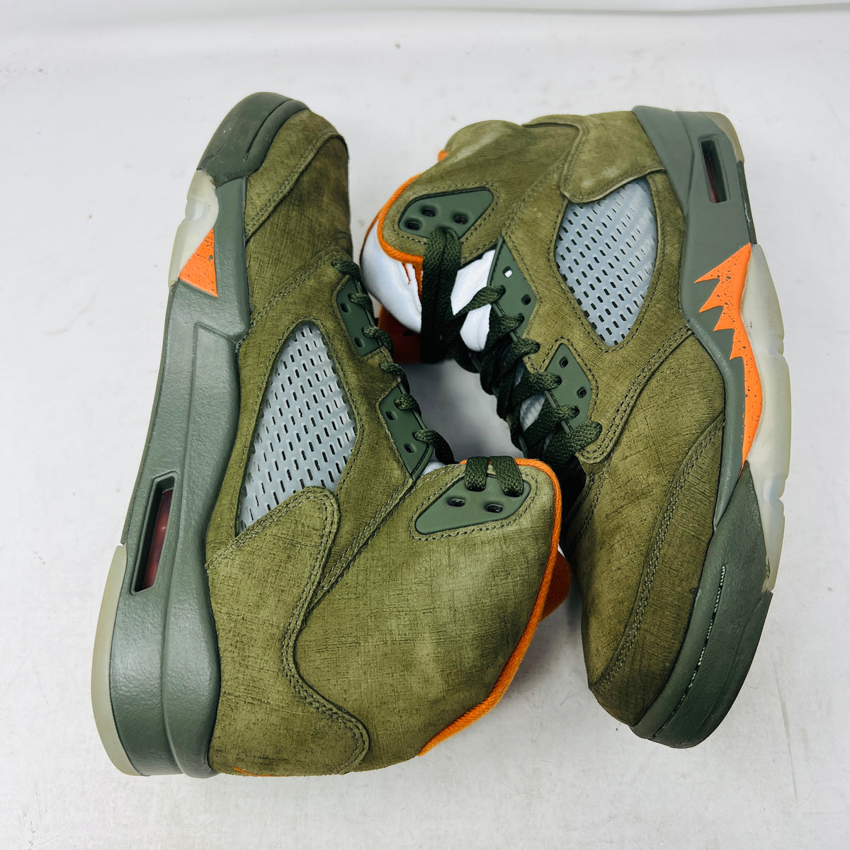 Jordan 5 Retro Olive (2024)
