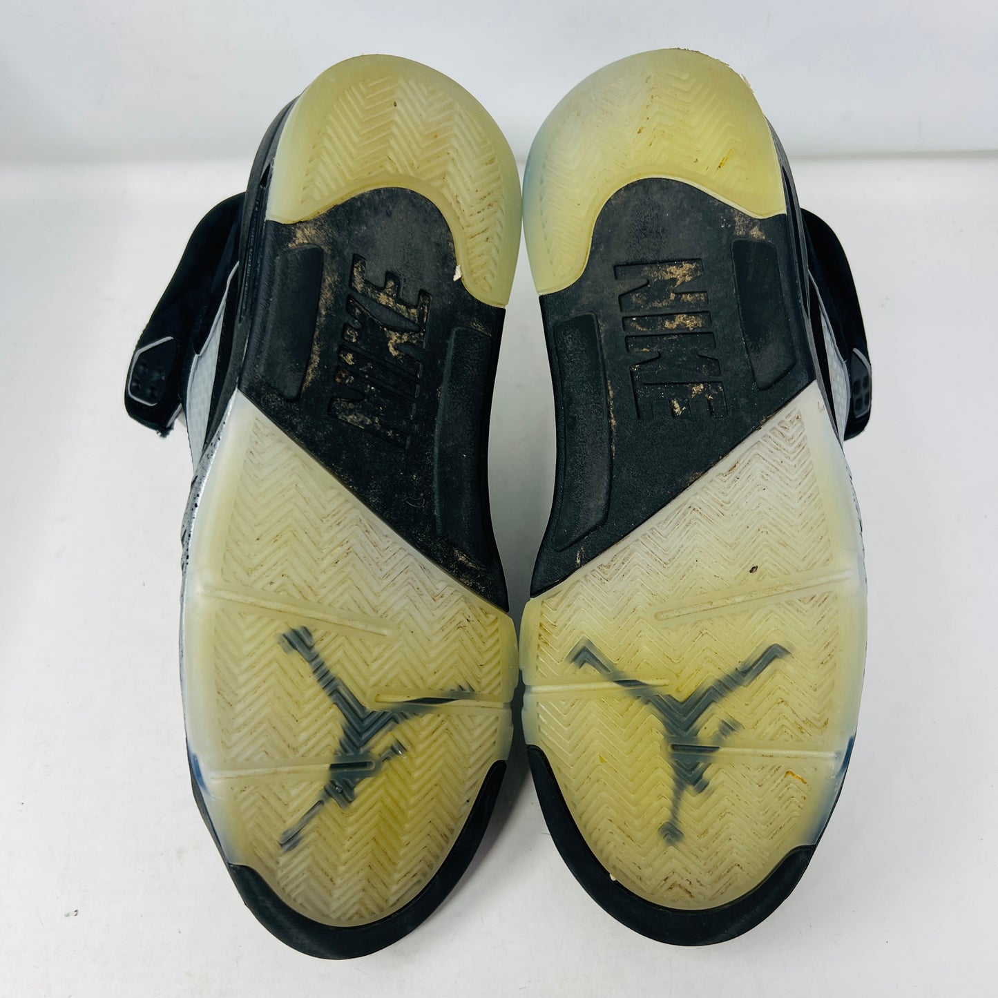 Jordan 5 Retro OG Black Metallic Reimagined