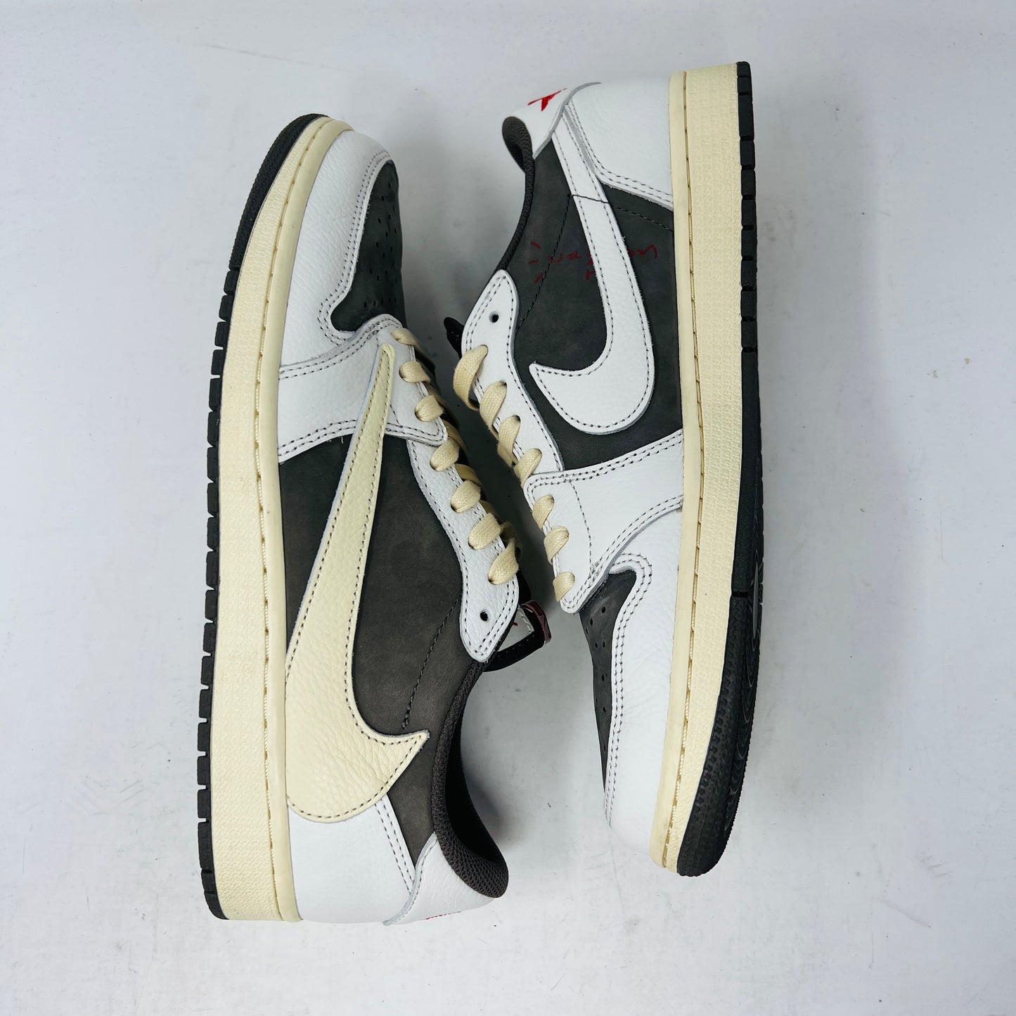 Jordan 1 Retro Low OG SP Travis Scott Reverse Mocha