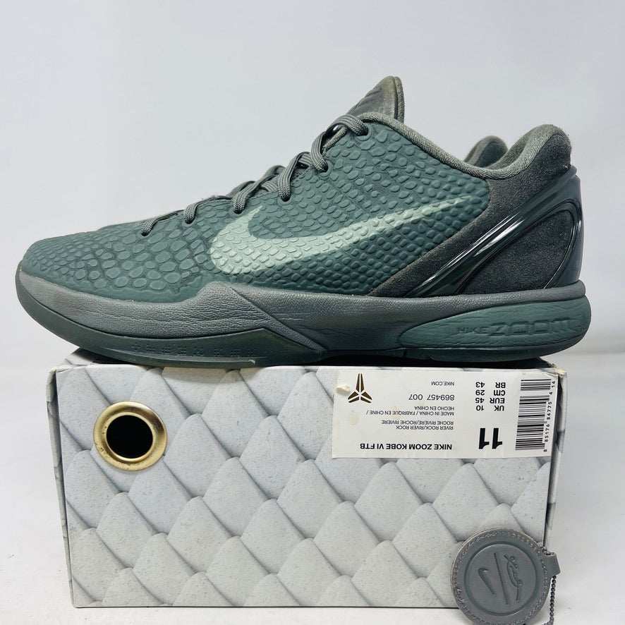 Nike Kobe 6 Black Mamba sneakers 2016 with slight wear and sole separation