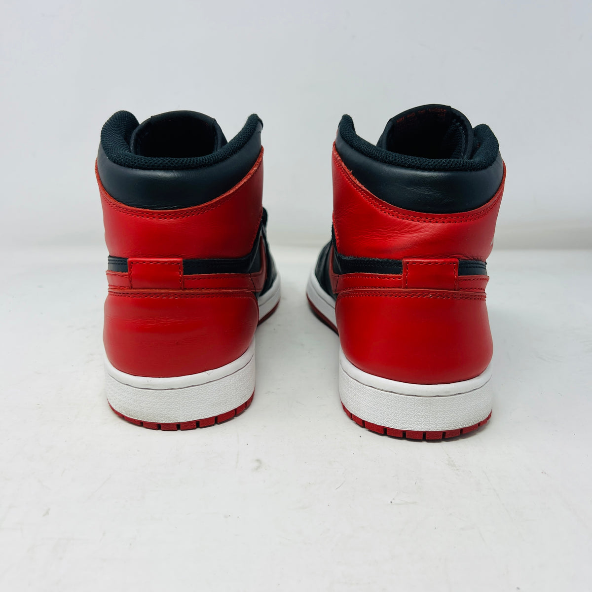 Jordan 1 Retro Bred (2013)