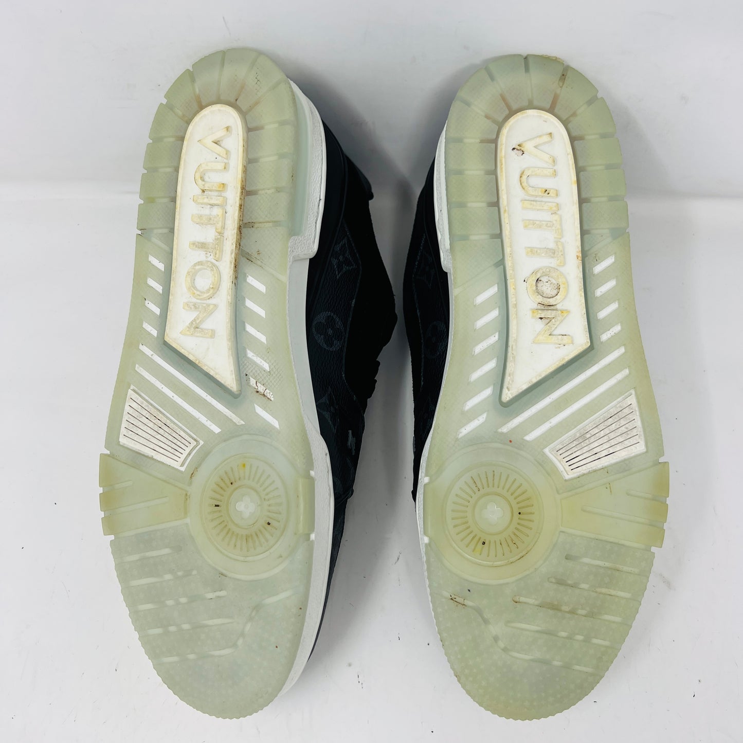Louis Vuitton Trainer Black Monogram